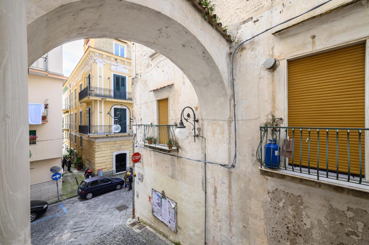 Appartamento Luci D'Artista Vietri sul Mare Exterior photo